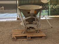 Kunstmeststrooier rondini sp150 (marge) - afbeelding 1 van  1