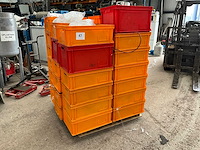 Kunstof stapelbakken met inhoud (38x) - afbeelding 1 van  8