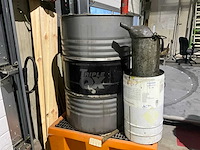 Kunstoffen olie opvangbak - afbeelding 3 van  4