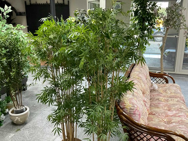 Kunstplant met pot (2x) - afbeelding 1 van  1