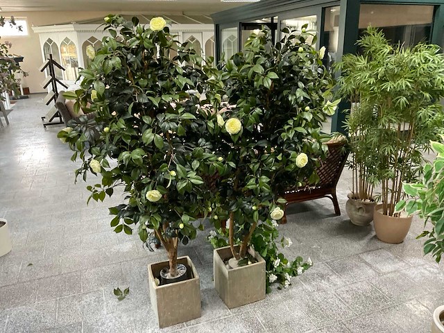 Kunstplant met pot (2x) - afbeelding 1 van  2