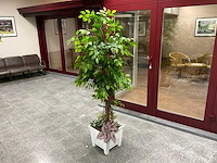 Kunstplant met pot - afbeelding 1 van  1