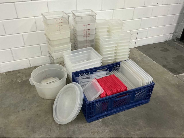 Kunststof bakken - afbeelding 1 van  3