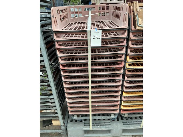 Kunststof bakkerskratten met transport trolley (16x) - afbeelding 2 van  2