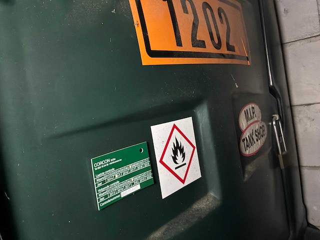 Kunststof brandstoftank - afbeelding 3 van  3