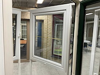 Kunststof draai/kiepraam - afbeelding 1 van  3