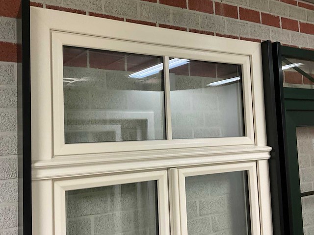 Kunststof draai/kiepraam - afbeelding 2 van  4