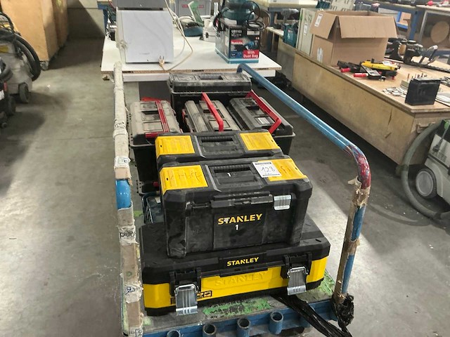 Kunststof gereedschapskoffer (10x) - afbeelding 2 van  3