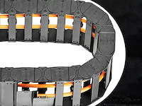 Kunststof kabelgeleider voor sleepkettingen - afbeelding 5 van  6