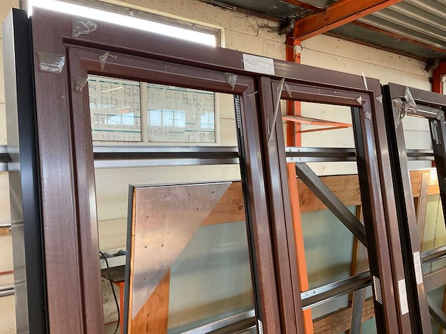 Kunststof kozijn - afbeelding 1 van  2