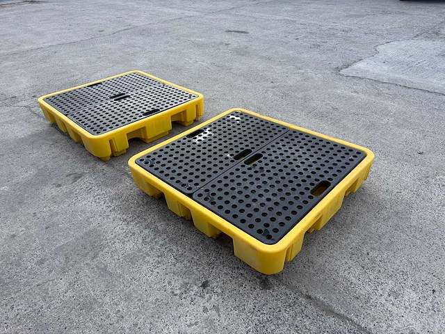 Kunststof lekbak - nieuw - overige werkplaatsinventaris - afbeelding 1 van  6