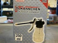 Kunststof oliekan 250 ml - afbeelding 1 van  2