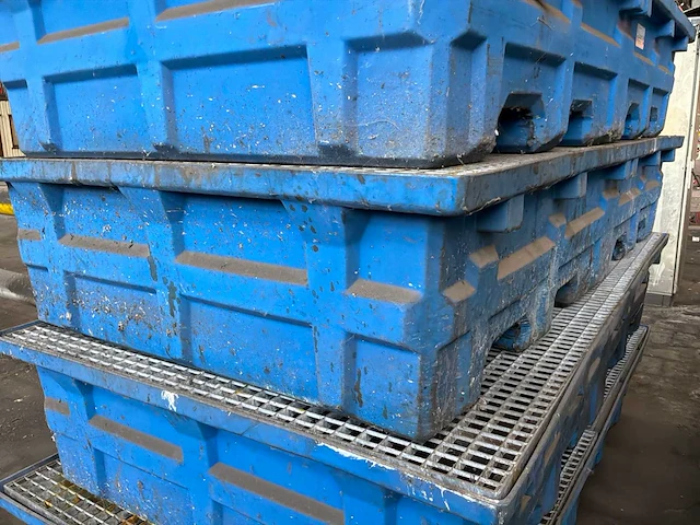 Kunststof opvangbak met metalen looprooster - afbeelding 6 van  7