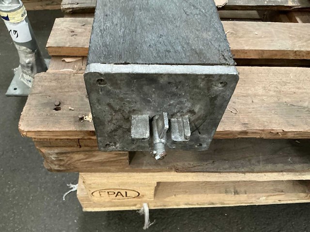 Kunststof paal - afbeelding 4 van  4