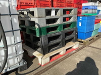 Kunststof pallets (6x) - afbeelding 1 van  1
