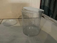 Kunststof pot (240x) - afbeelding 1 van  2