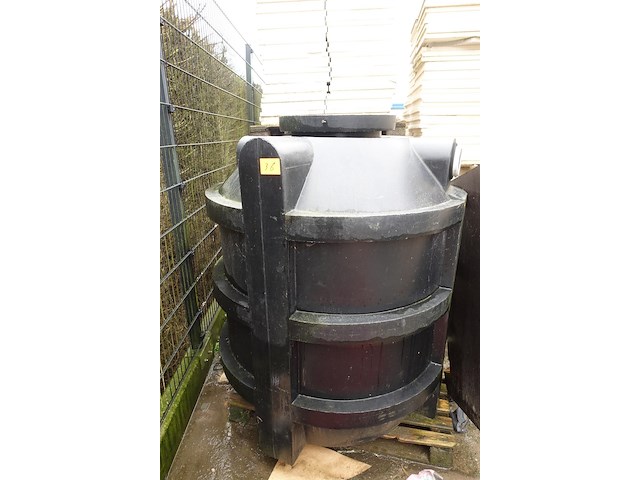 Kunststof regenput - afbeelding 1 van  1