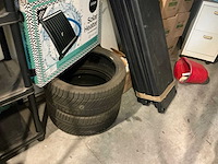 Kunststof rekje met inhoud - afbeelding 5 van  8