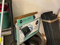 Kunststof rekje met inhoud - afbeelding 8 van  8