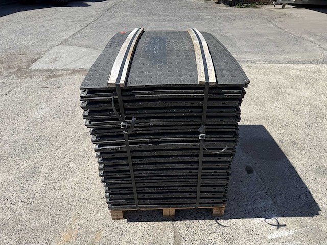 Kunststof rijplaat x35 - 1200x800 - ongebruikt - afbeelding 4 van  9