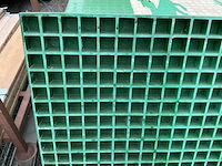 Kunststof roostervloer met gesloten mazen 32 x 32 mm - afbeelding 2 van  2