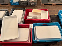 Kunststof schalen - afbeelding 1 van  7