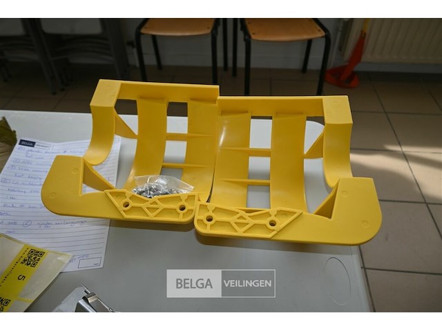 Kunststof schroefbescherming - afbeelding 1 van  6