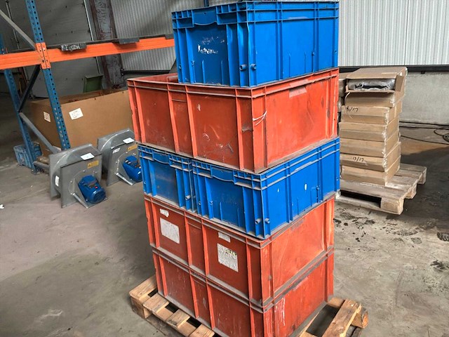 Kunststof stapelbak (6x) - afbeelding 4 van  5