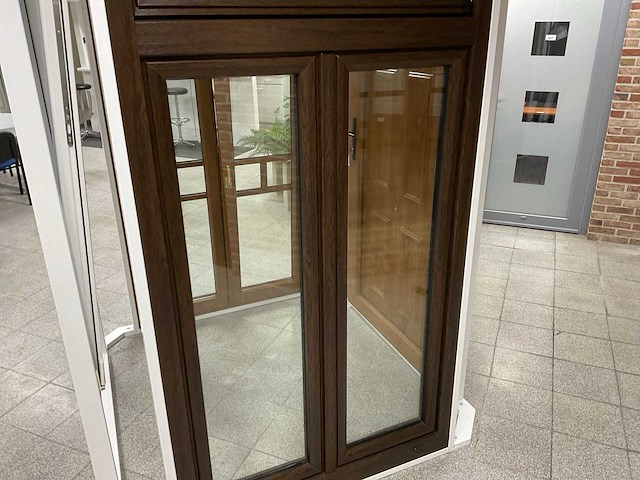 Kunststof stolpraam - afbeelding 2 van  3