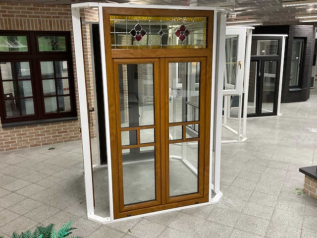 Kunststof stolpraam - afbeelding 1 van  4