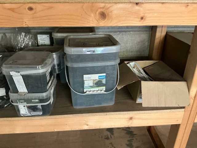 Kunststof tand/groef gevelbekleding (70x) - afbeelding 7 van  10