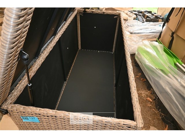 Kunststof tuinbox yderup - afbeelding 5 van  6