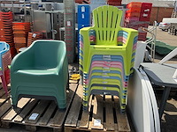Kunststof tuinstoelen (15x) - afbeelding 1 van  3