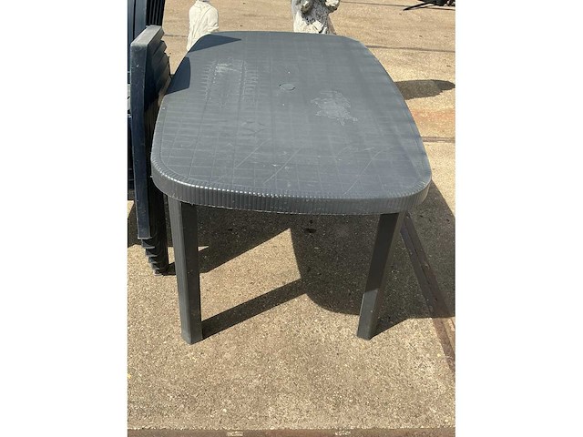 Kunststof tuintafel+stoelen - afbeelding 3 van  3