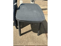 Kunststof tuintafel+stoelen - afbeelding 3 van  3
