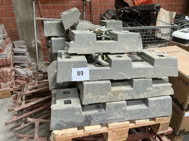 Kunststoffen bouwhekvoet (11x) + steunen (7x) - afbeelding 2 van  8