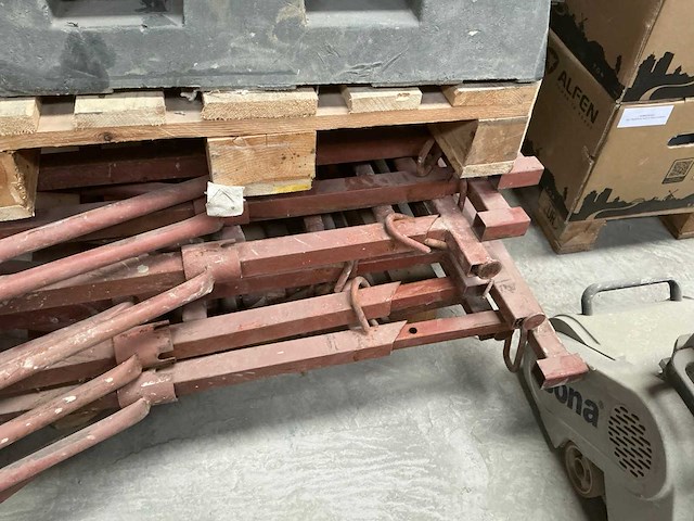 Kunststoffen bouwhekvoet (11x) + steunen (7x) - afbeelding 6 van  8