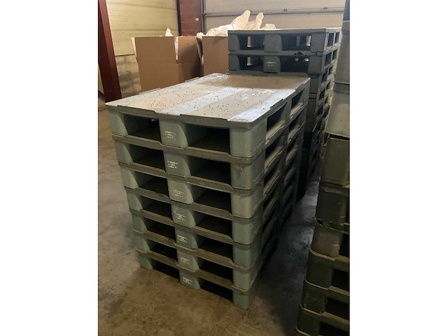 Kunststoffen paletten/pallets corman (37x) - afbeelding 6 van  7
