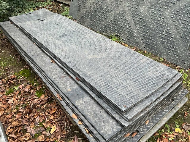 Kunststoffen rijplaat (18x) - afbeelding 2 van  4