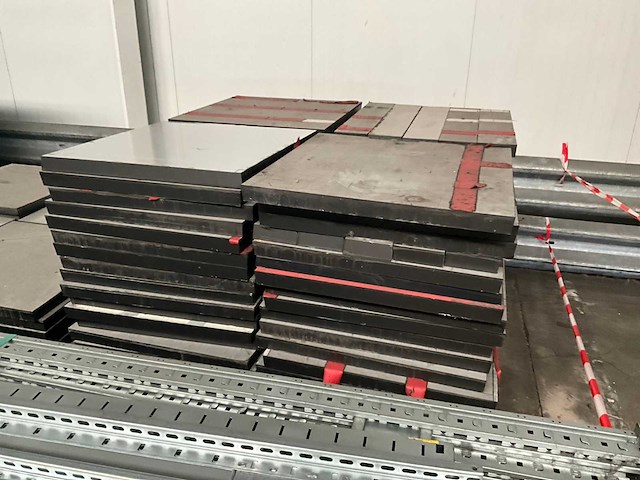 Kunststoffen tegels (170x) - afbeelding 6 van  7