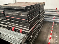 Kunststoffen tegels (170x) - afbeelding 7 van  7