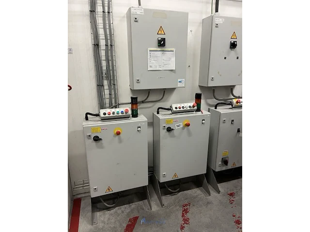 Kunststofgranulator rapid g500-60kub met transportband en metaaldetector - afbeelding 40 van  51