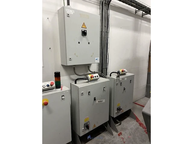 Kunststofgranulator rapid g500-60kub met transportband en metaaldetector - afbeelding 42 van  51