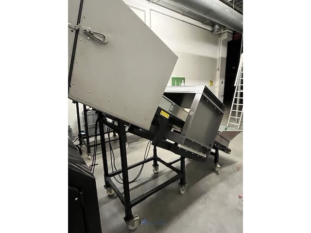 Kunststofgranulator rapid g500-60kub met transportband en metaaldetector - afbeelding 6 van  52