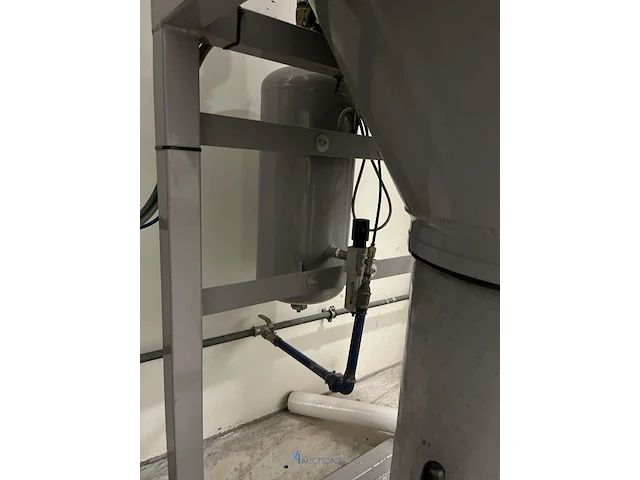 Kunststofgranulator rapid g500-60kub met transportband en metaaldetector - afbeelding 31 van  52