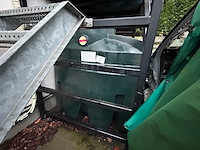 Kunststoftank bundman met afgedraaide olie - afbeelding 1 van  6