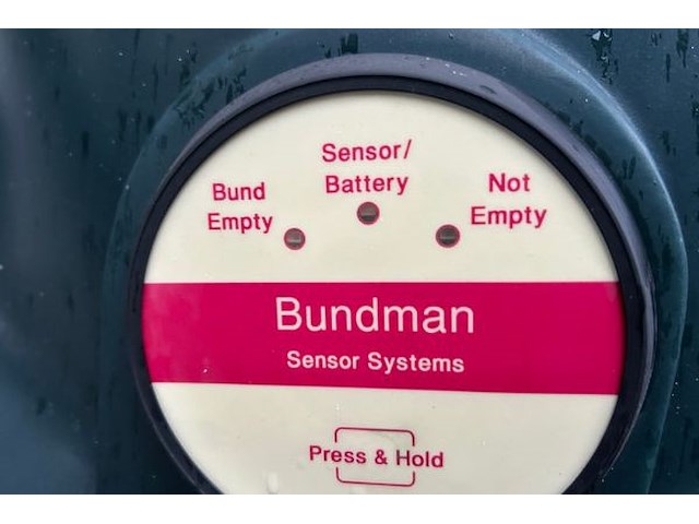 Kunststoftank bundman met afgedraaide olie - afbeelding 6 van  6