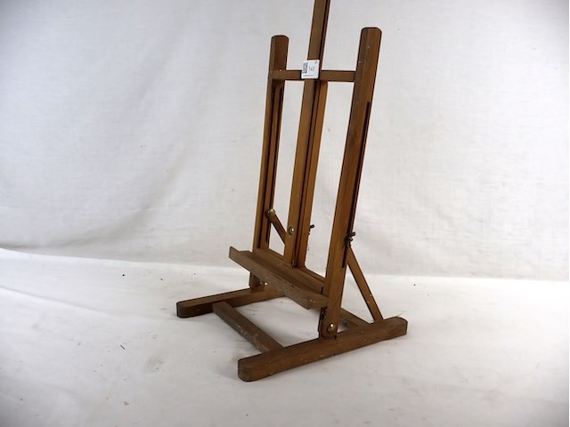 Kunstwerk op schildersezel - afbeelding 4 van  6