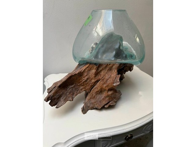 Kunstwerk teakwortel met geblazen glas - afbeelding 1 van  2