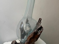 Kunstwerk teakwortel met geblazen glas - afbeelding 1 van  3